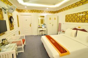 a25 hotel dich vong hau