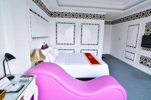 a25 hotel dich vong hau