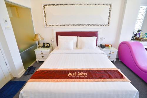 a25 hotel dich vong hau
