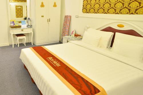 a25 hotel dich vong hau