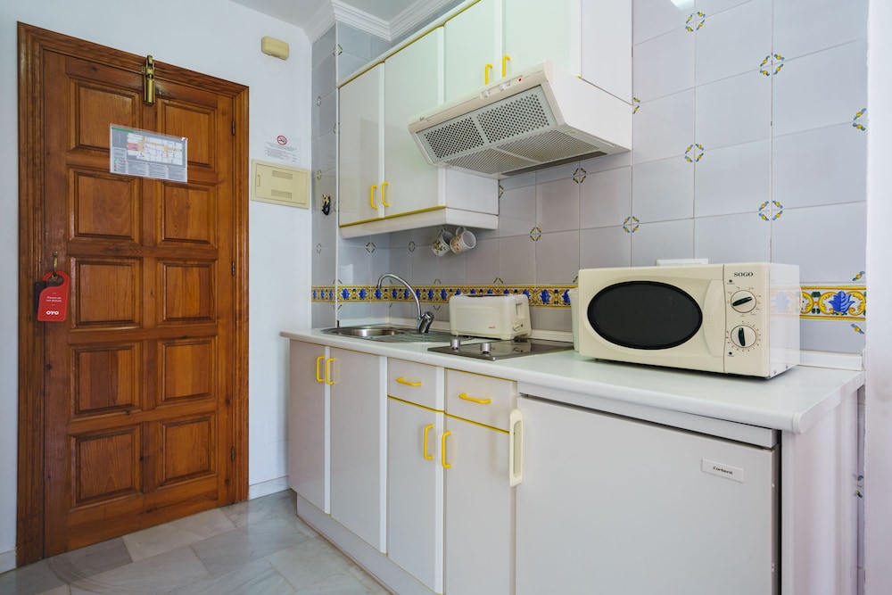 apartamentos pepe mesa