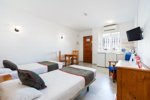 apartamentos pepe mesa