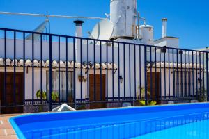 apartamentos pepe mesa