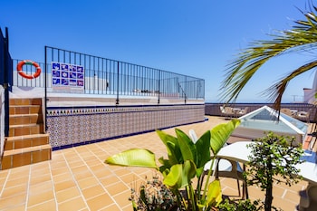 apartamentos pepe mesa