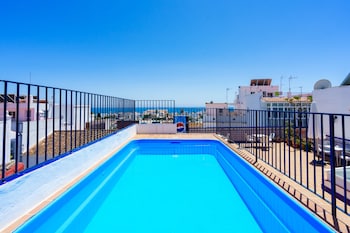 apartamentos pepe mesa