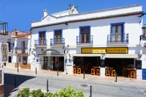 apartamentos pepe mesa