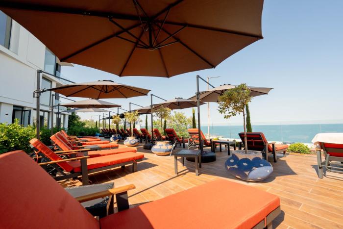 aqua view spa boutique hotel