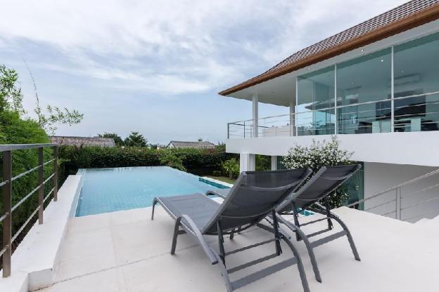 phu montra villa with ocean view a4