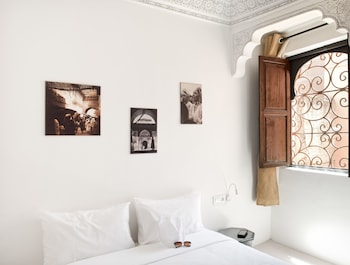 the central house marrakech medina hostel