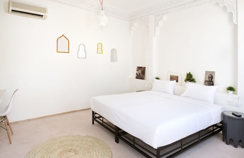 the central house marrakech medina hostel