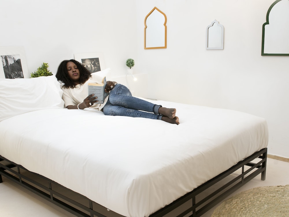 the central house marrakech medina hostel