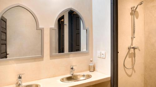 the central house marrakech medina hostel