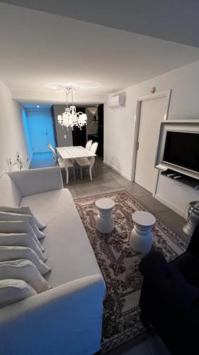 yoo punta del este rental club