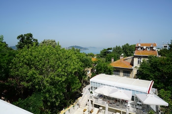 buyukada cankaya hotel