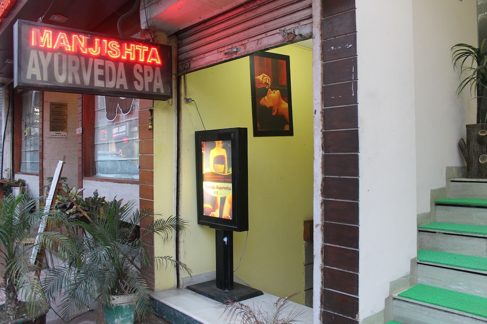 hotel apra inn