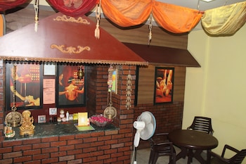 hotel apra inn