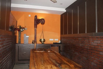 hotel apra inn