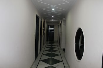 hotel apra inn