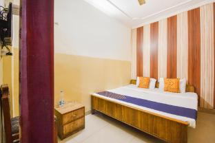 spot on 36686 hotel om shanti palace