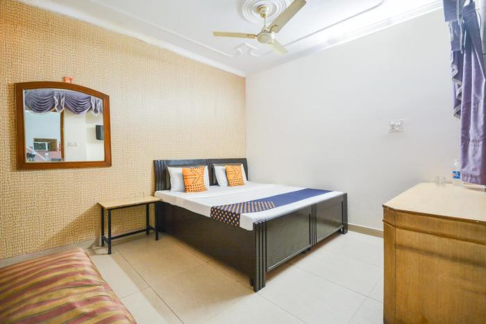 spot on 36686 hotel om shanti palace