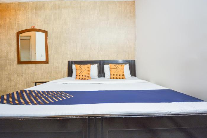 spot on 36686 hotel om shanti palace