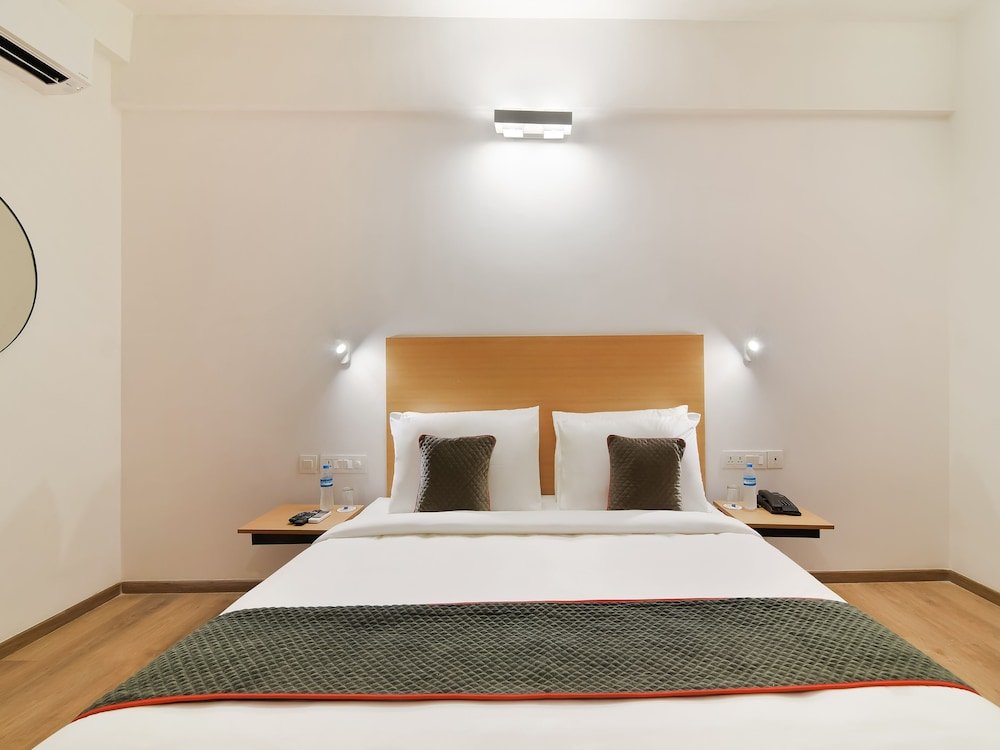 Super Townhouse Srm Kuppakonam Pudur,India>>Coimbatore,3 star