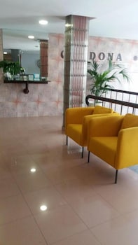 hostal residencia cardona