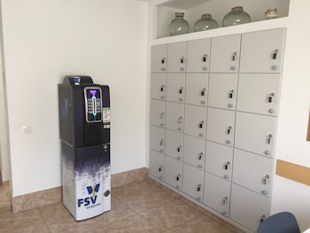 hostal residencia cardona