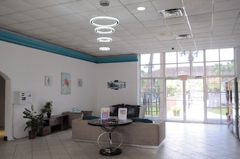 apm inn and suites jacksonville