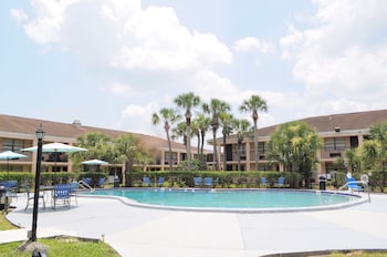 apm inn and suites jacksonville