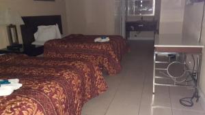 apm inn and suites jacksonville