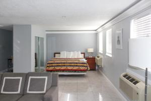 apm inn and suites jacksonville