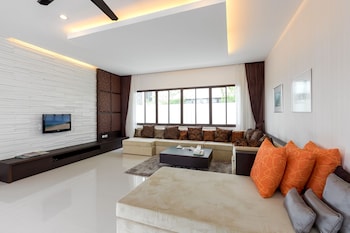 the regent private pool villa phuket