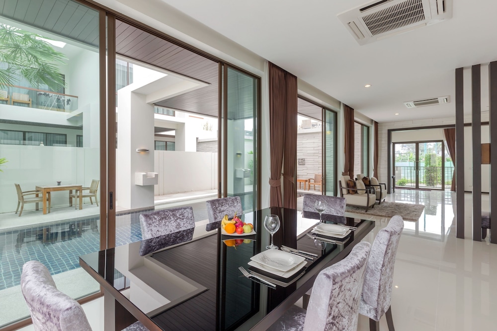 the regent private pool villa phuket