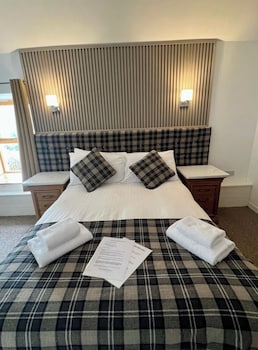 the grey gull hotel