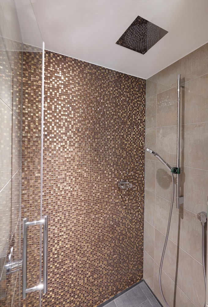 hyatt regency london albert embankment