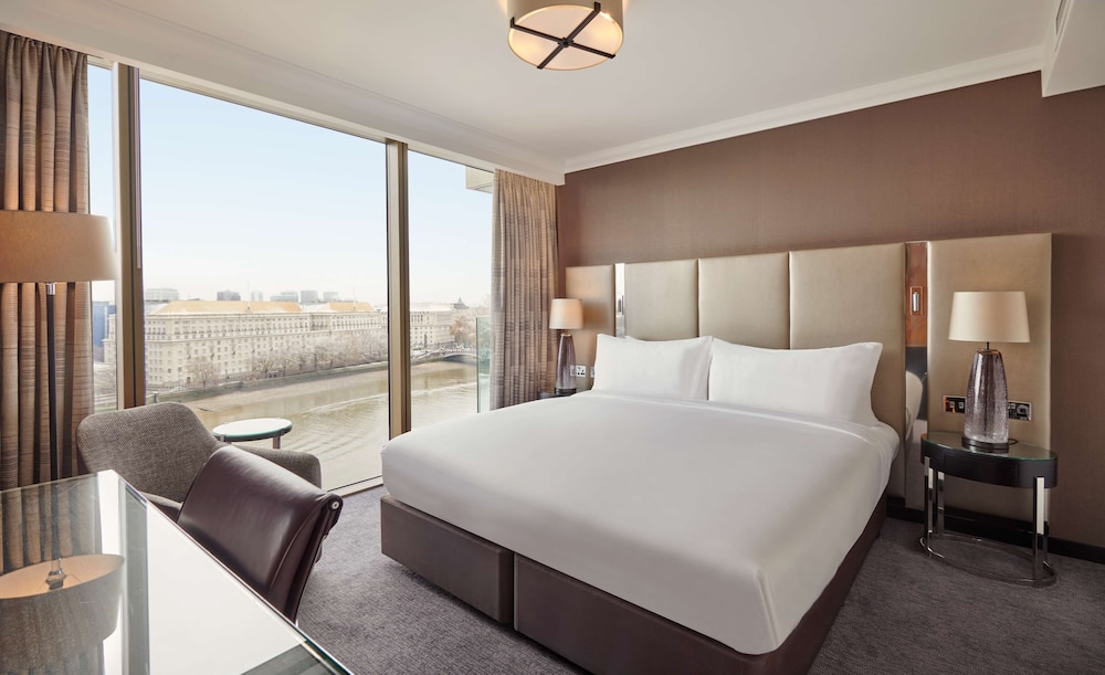 hyatt regency london albert embankment