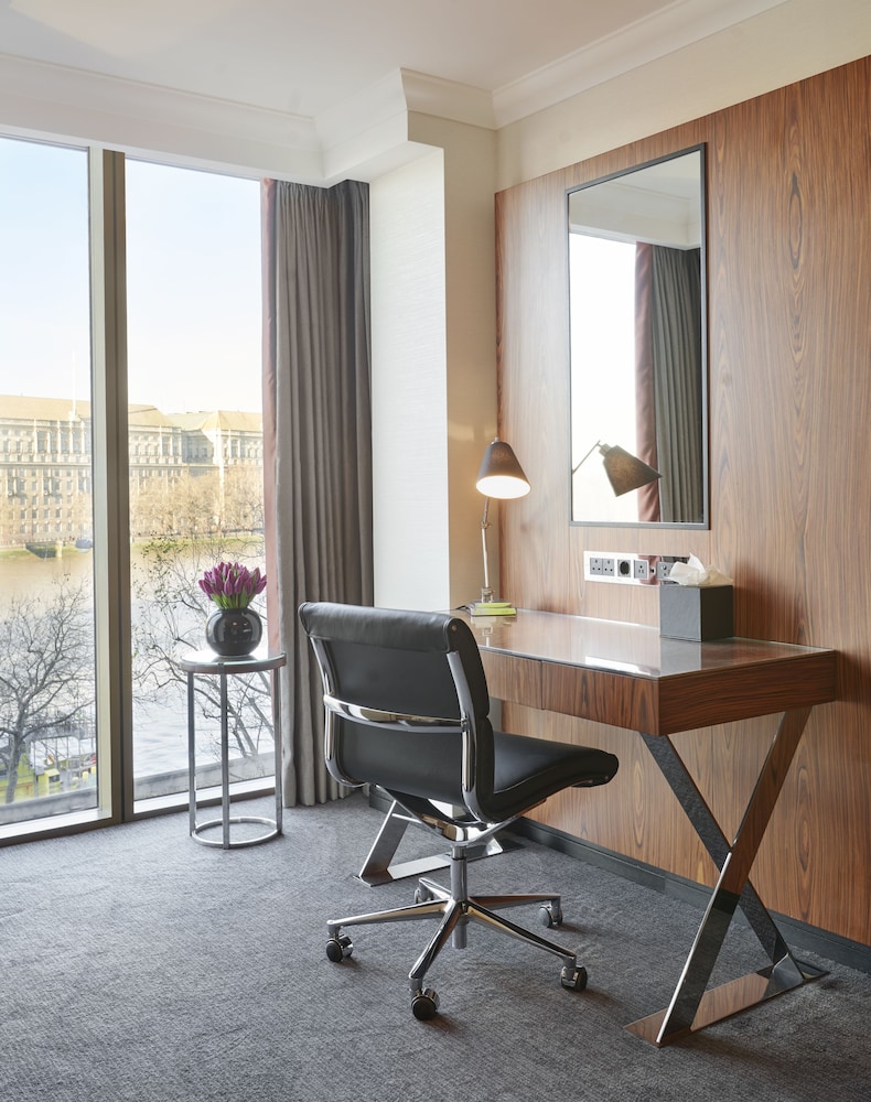 hyatt regency london albert embankment