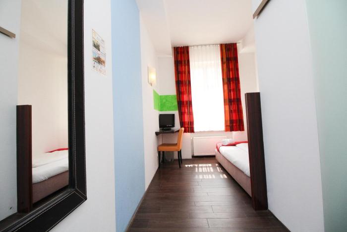 jaegers munich hostel