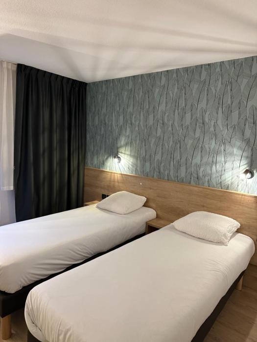 ostal hotel pau universite