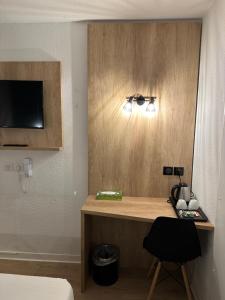 ostal hotel pau universite