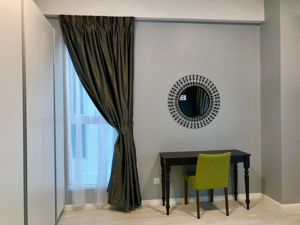 sunset seaview vacation condos at infinity avenue