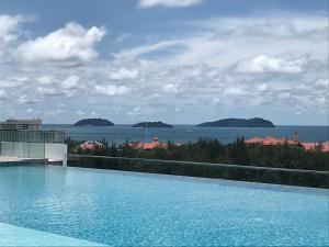 sunset seaview vacation condos at infinity avenue