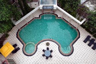 howard plaza the fern agra