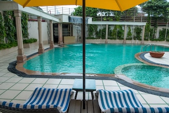 howard plaza the fern agra