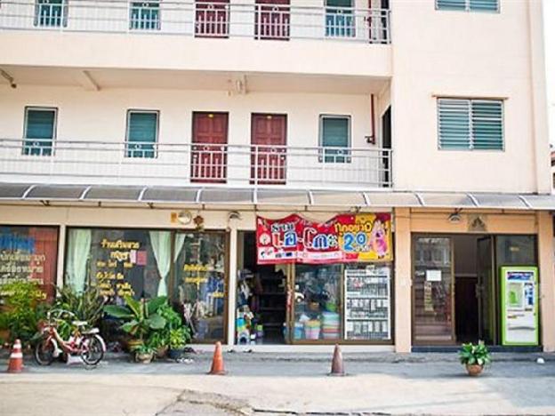 sandp service apartment