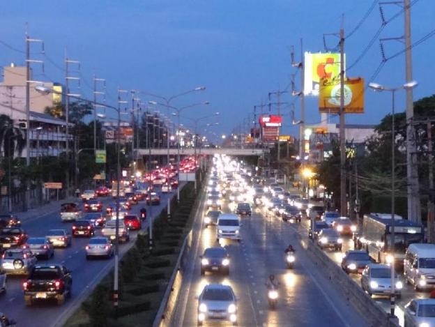 sandp service apartment