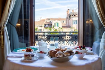 ca bonfadini historic experience