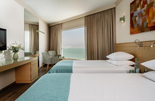 vert dead sea