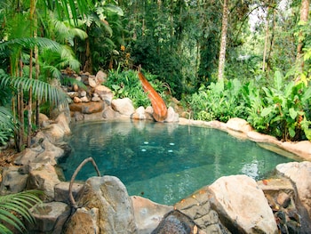 chachagua rainforest hotel and hot springs